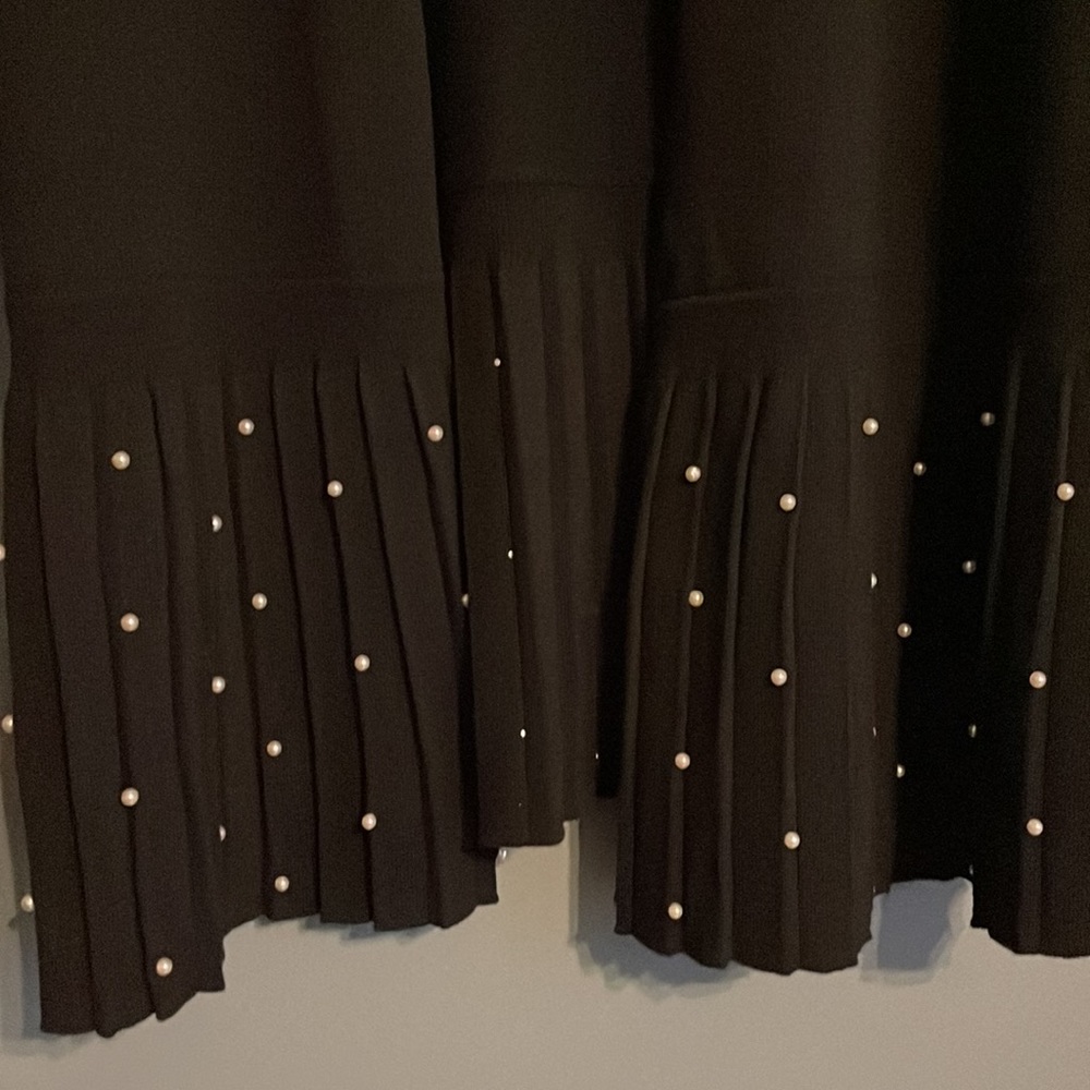 Chico’s black cardigan 4
